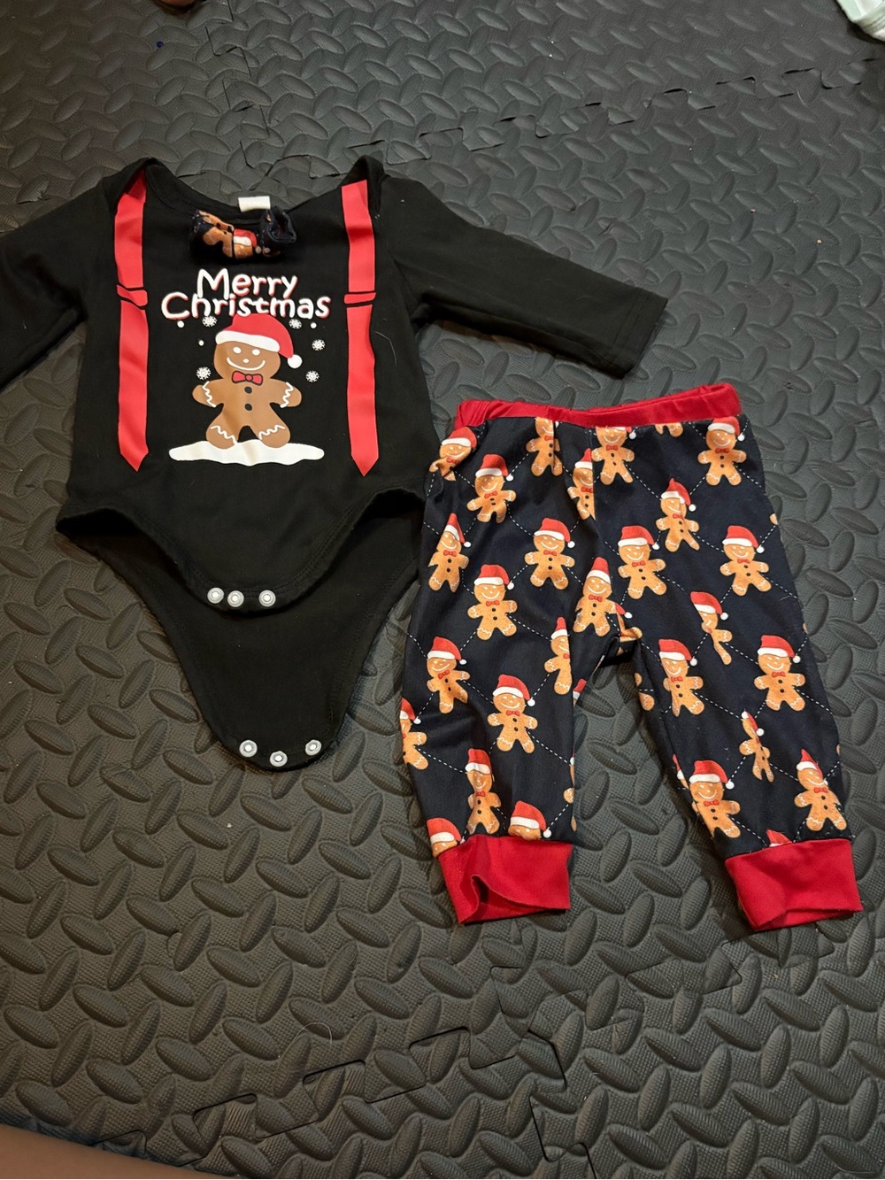 Merry Christmas Gingerbread Baby One-Piece and Pants Set - Black and Red